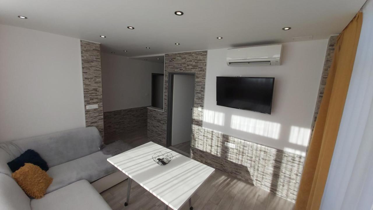 Apartments Druzianic Makarska Exterior photo